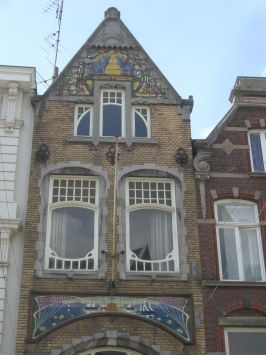 Roermond : Neerstraat, Jugendstilfassade